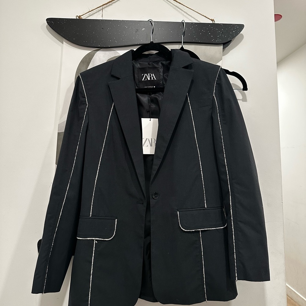 Zara Grey and White Sport Coat with Tailored Fit